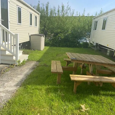 Newquay Bay - 3-bed Caravan - Sleeps 6 - Dogsok * Newquay (Cornwall)