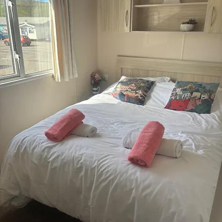 Chalet Newquay Bay - 3-bed Caravan - Sleeps 6 - Dogsok Newquay (Cornwall)